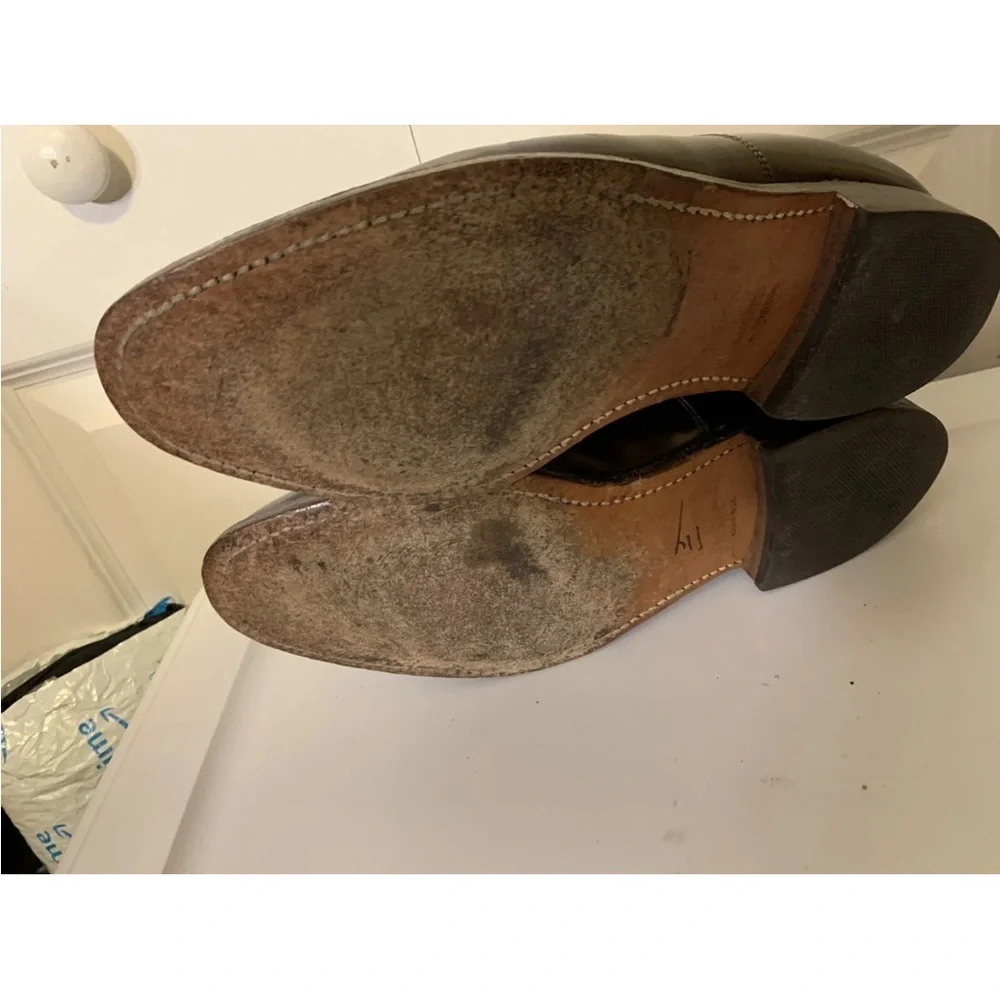 Johnston & Murphy elegant dark